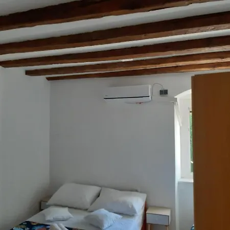 Apartment Q&w *