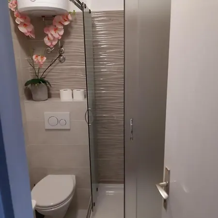 Apartment Q&w *